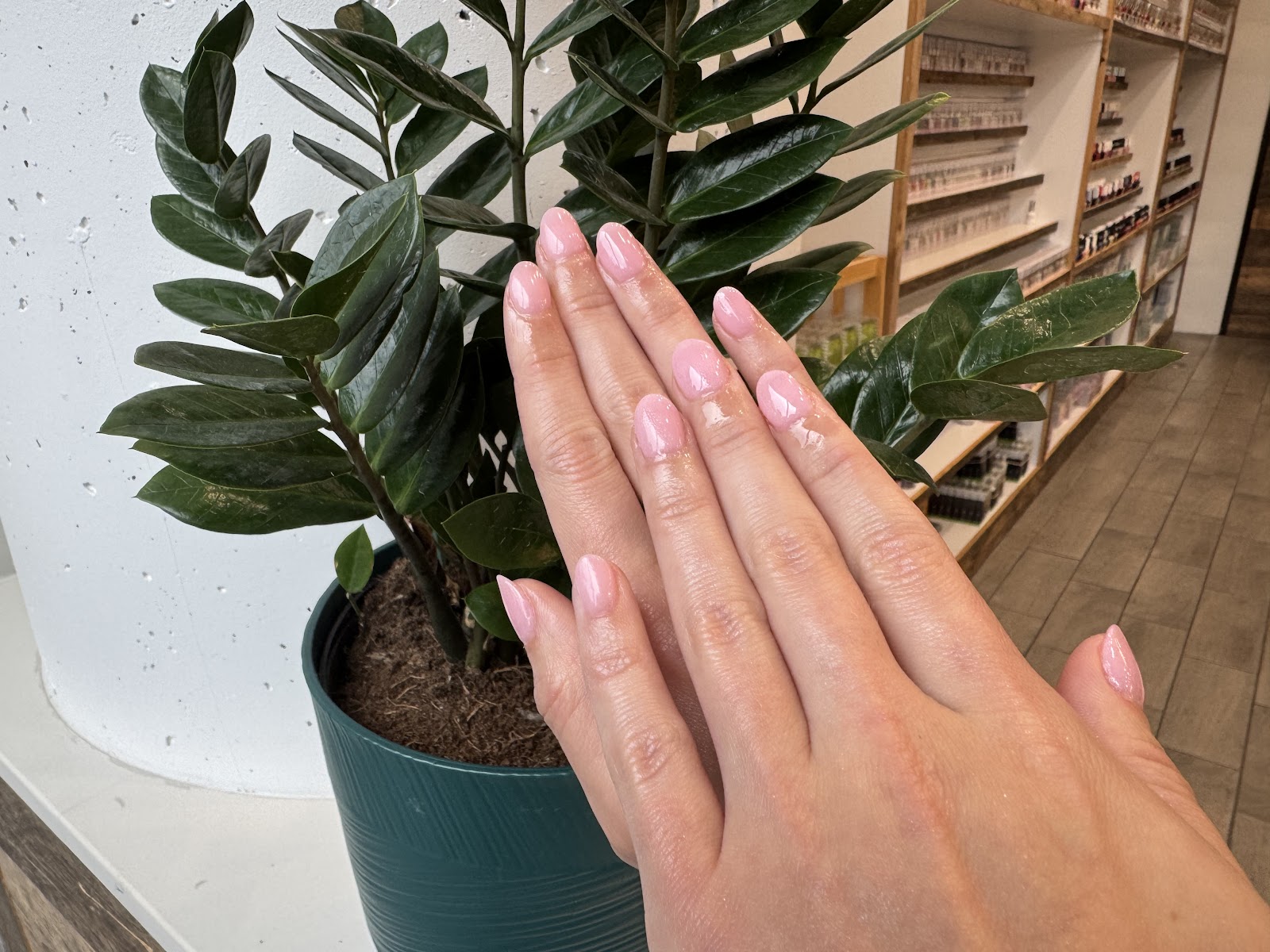 Vintage Nail Bar nail photo 6