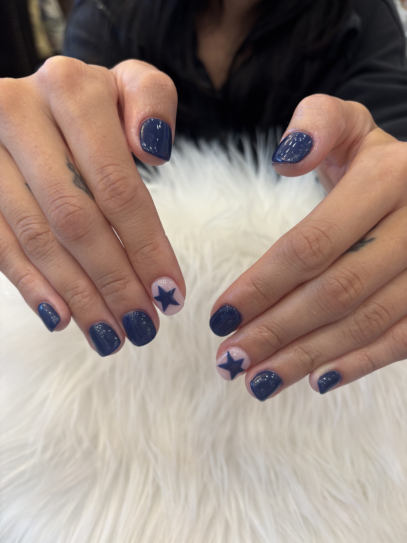 Vintage Nail Bar nail photo 8